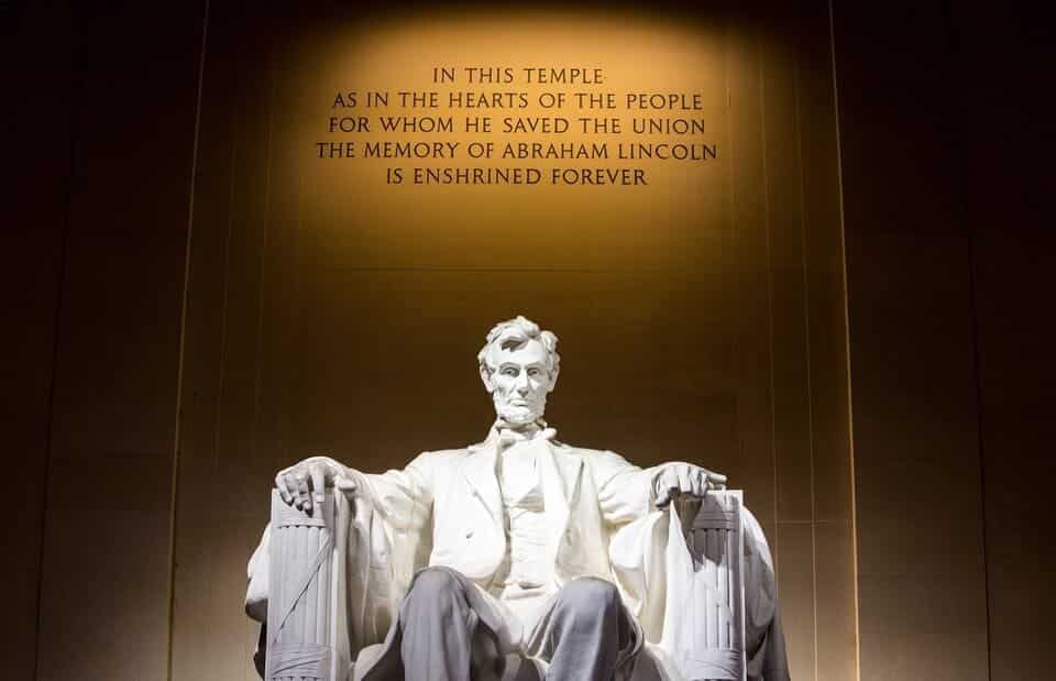 image showing abraham lincoln memorial